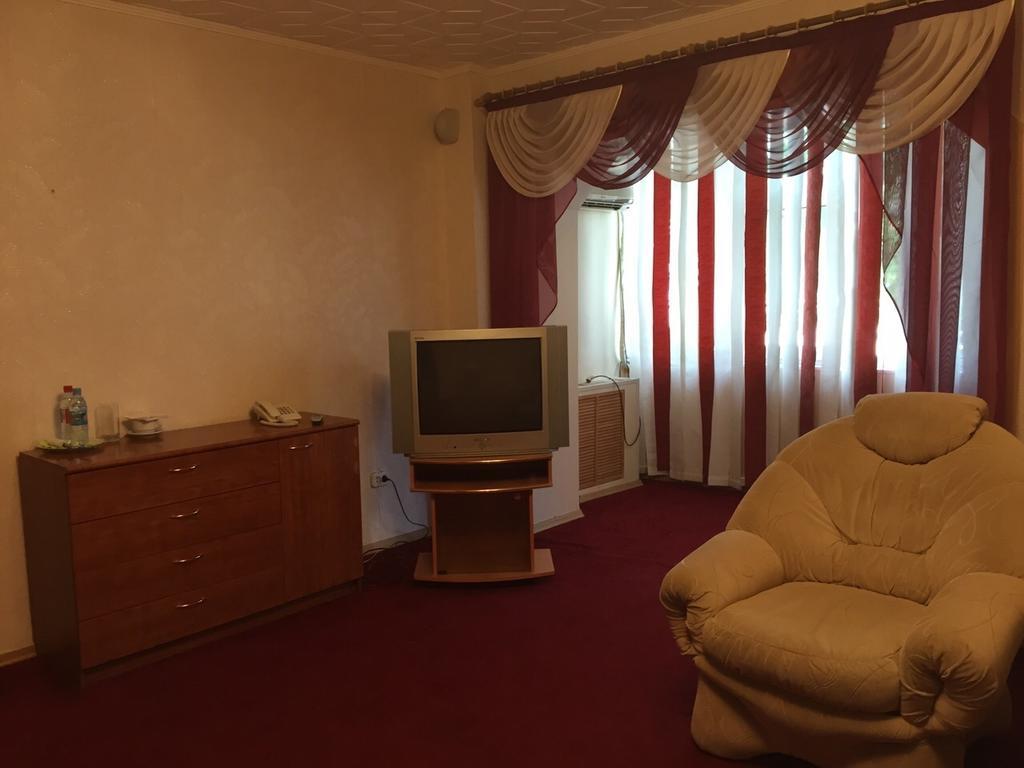 Hotel Zelenaya Актау Стая снимка