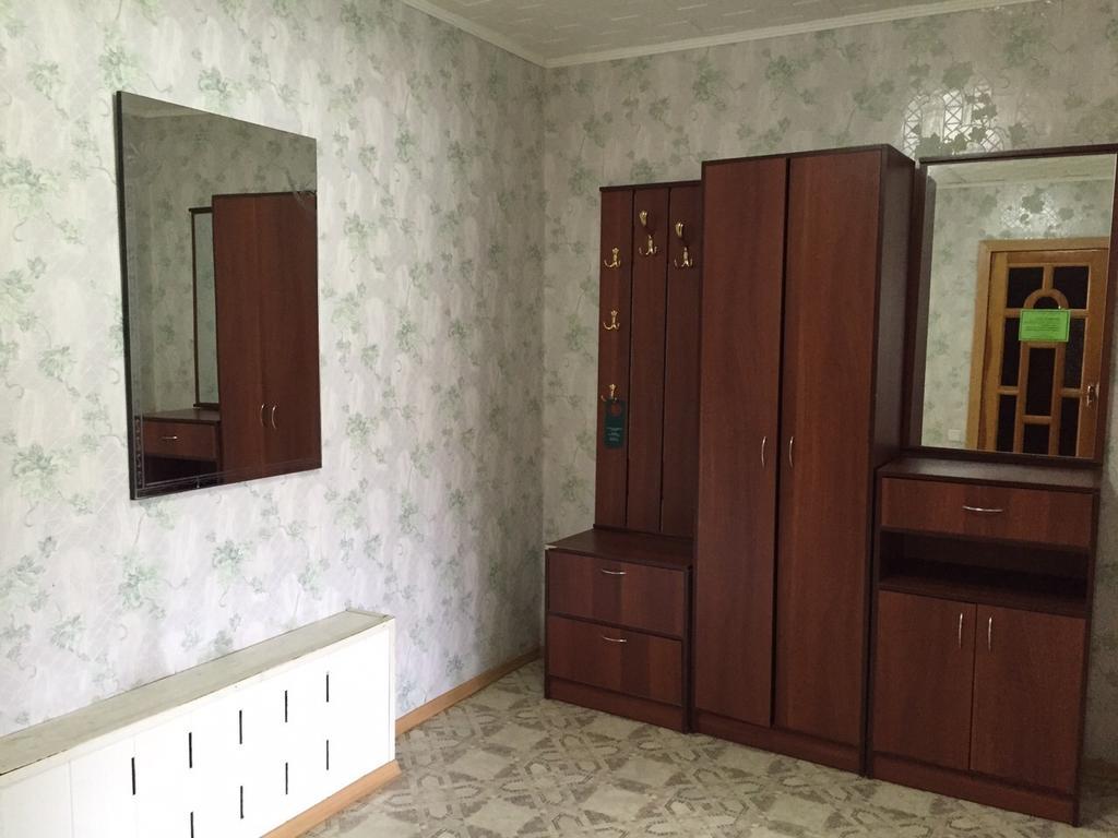 Hotel Zelenaya Актау Стая снимка