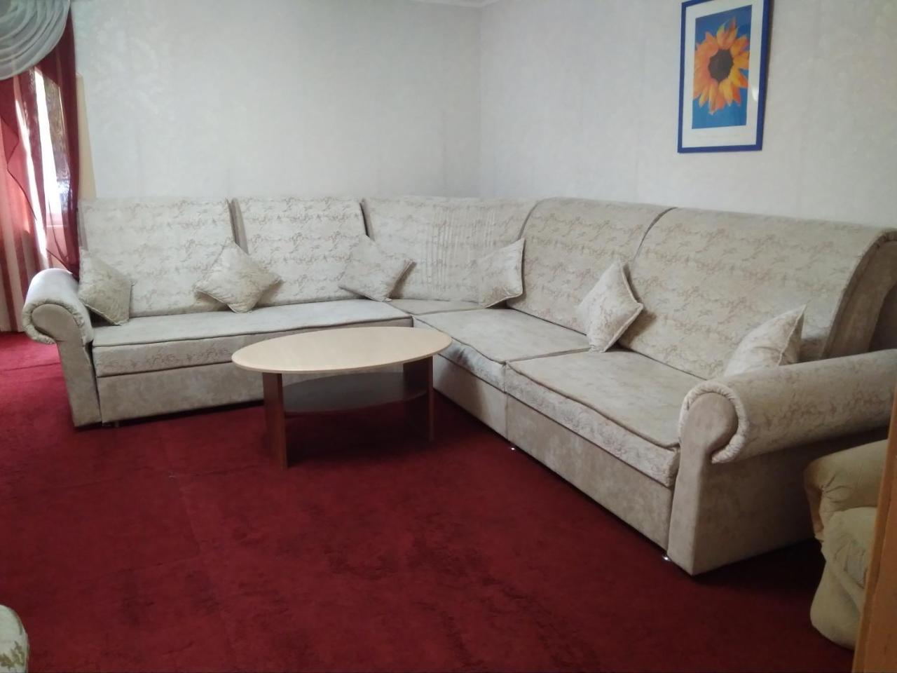 Hotel Zelenaya Актау Екстериор снимка